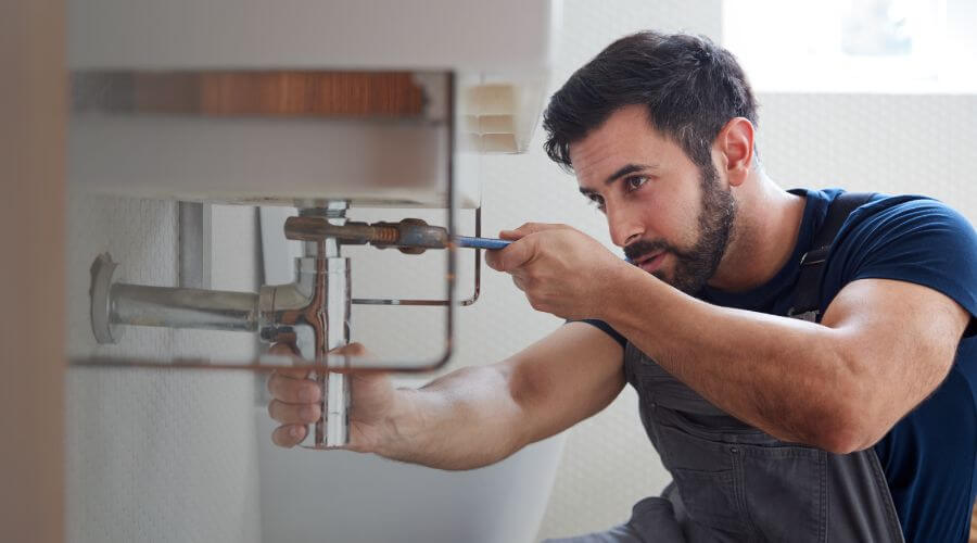 Water heater thermostat replacement in Harrisville, RI